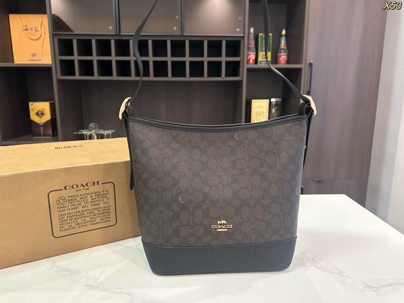 Coach Brown shoulder bag — Top Quality Replica