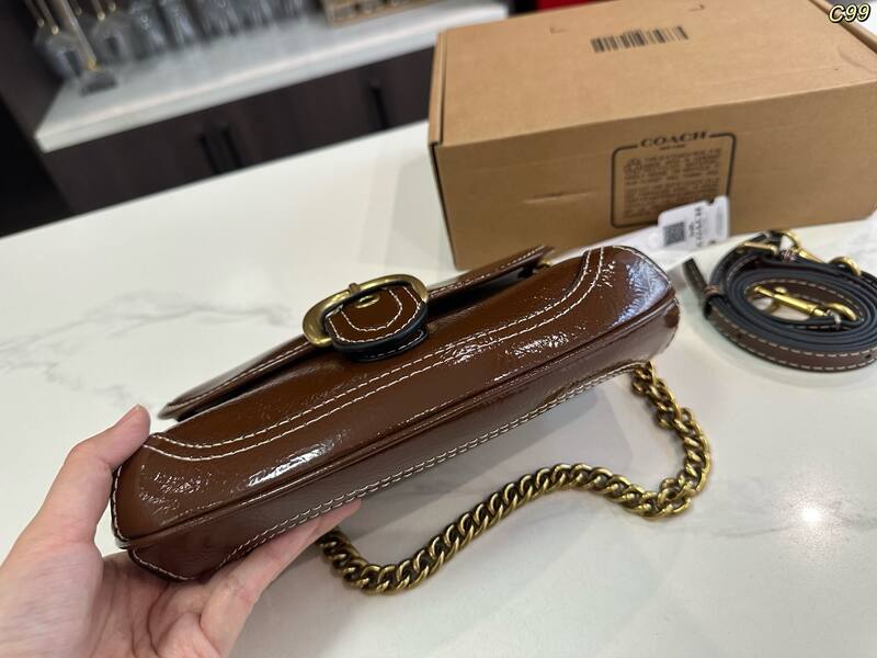 Coach Brown 25x18x10cm shoulder bag — 1:1 Replica