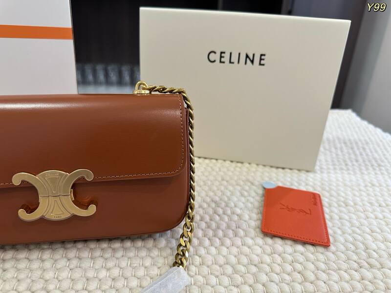 Celine Triomphe Caramel brown leather shoulder bag — Top Quality Replica