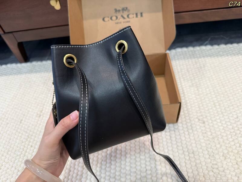 Coach Black 25x18x10cm shoulder bag — Top Quality Replica