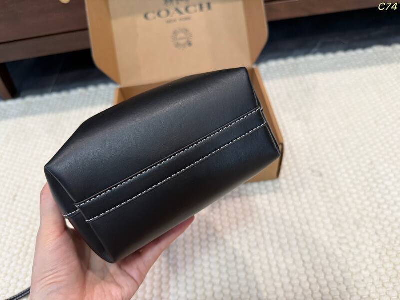 Coach Black 25x18x10cm shoulder bag — Top Quality Replica