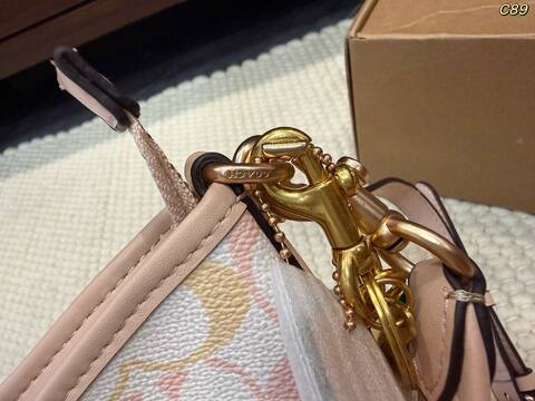 Coach Monogram shoulder bag Top Quality Replica