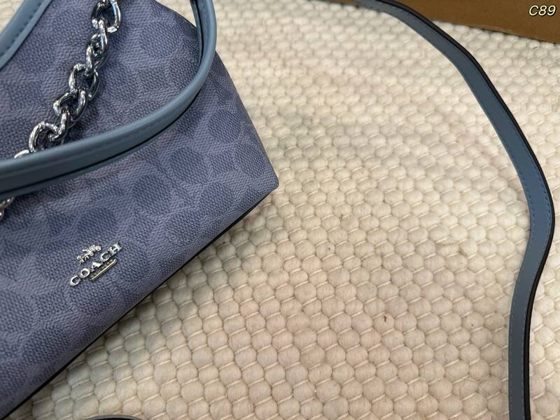Coach Blue 25x18x10cm shoulder bag — 1:1 Replica