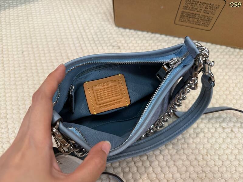 Coach Blue 25x18x10cm shoulder bag — 1:1 Replica