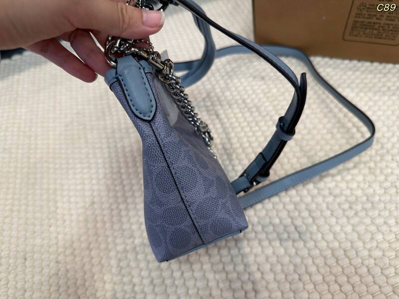 Coach Blue 25x18x10cm shoulder bag — 1:1 Replica