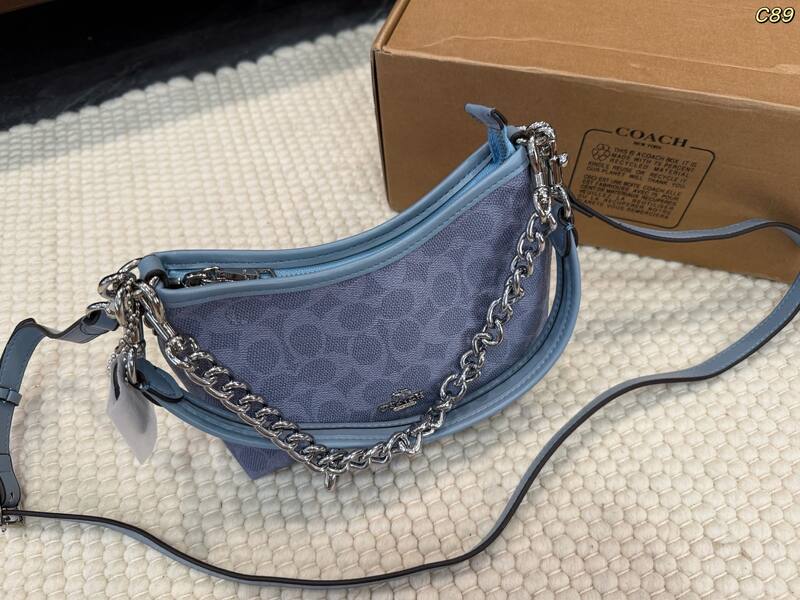 Coach Blue 25x18x10cm shoulder bag — 1:1 Replica