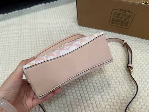 Coach Monogram 25x18x10cm shoulder bag 1 1 Replica