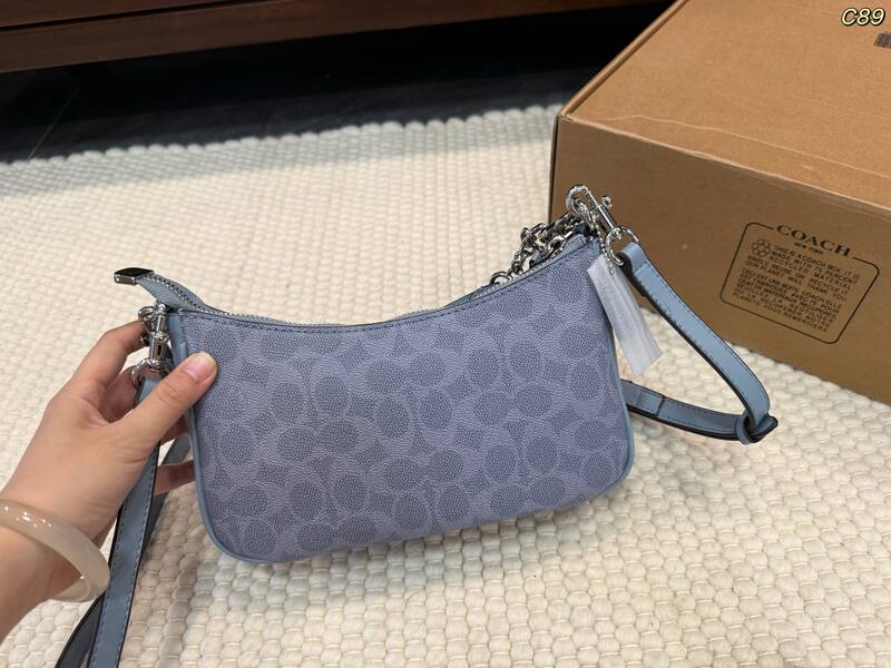 Coach Blue shoulder bag — Top Quality Replica