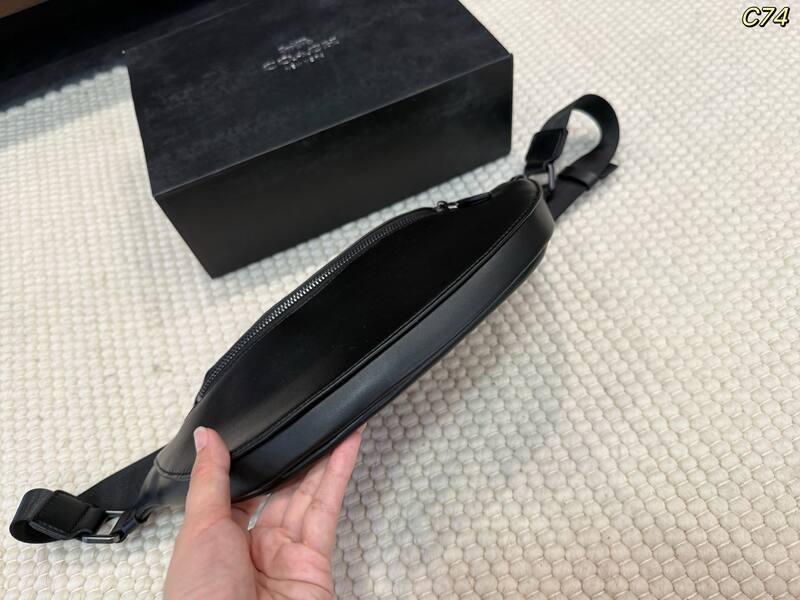 Coach Black shoulder bag — Top Quality Replica