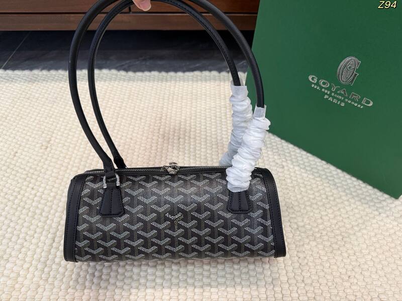 Goyard Black shoulder bag — Top Quality Replica