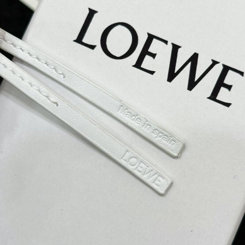 Loewe White shoulder bag — 1:1 Replica