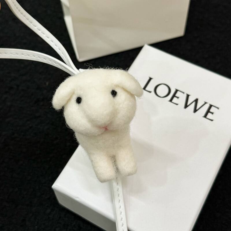 Loewe White shoulder bag — 1:1 Replica