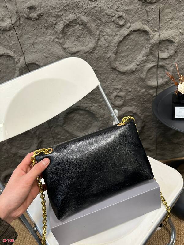 Balenciaga Black shoulder bag — AAA Quality Replica
