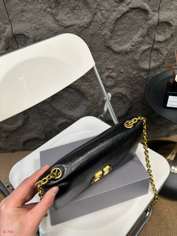Balenciaga Black shoulder bag — AAA Quality Replica