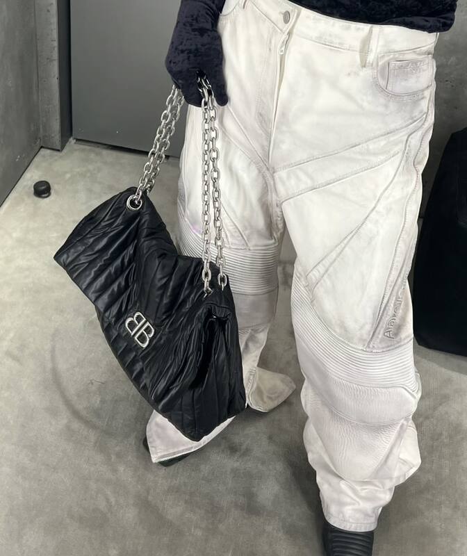 Balenciaga Black 40x30x16cm shoulder bag — AAA Quality Replica
