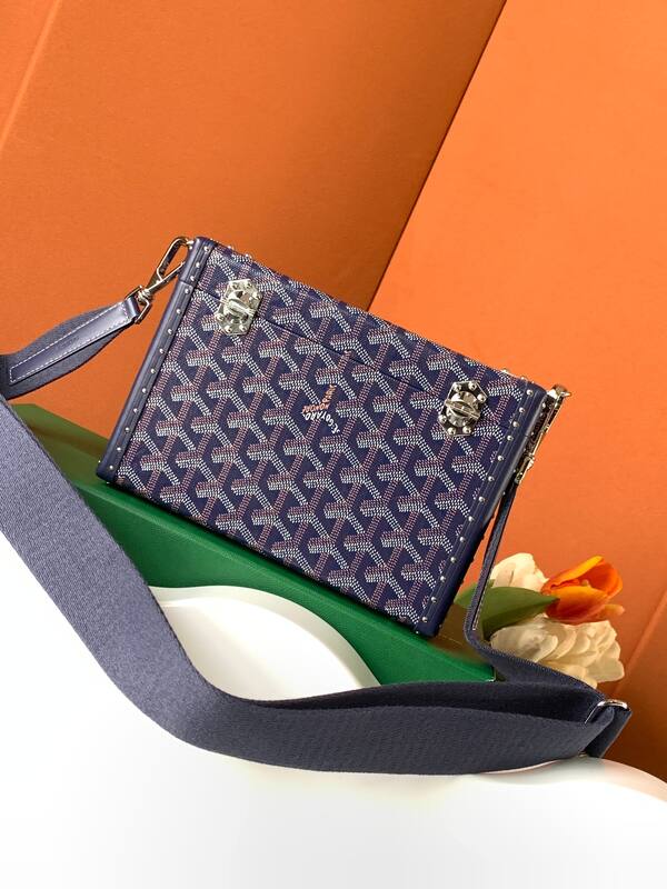Goyard shoulder bag — Top Quality Replica