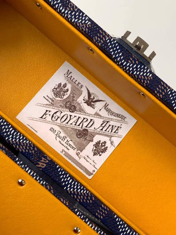 Goyard shoulder bag — Top Quality Replica