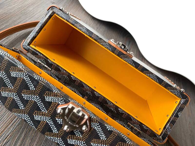 Goyard Black shoulder bag — AAA Quality Replica