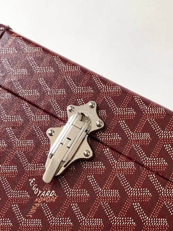 Goyard shoulder bag — 1:1 Replica
