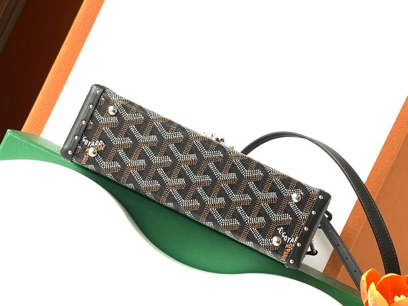 Goyard Black shoulder bag — Premium Replica