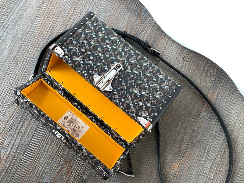 Goyard Black shoulder bag — Premium Replica
