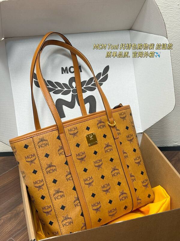 MCM Toni Visetos shoulder bag — Top Quality Replica