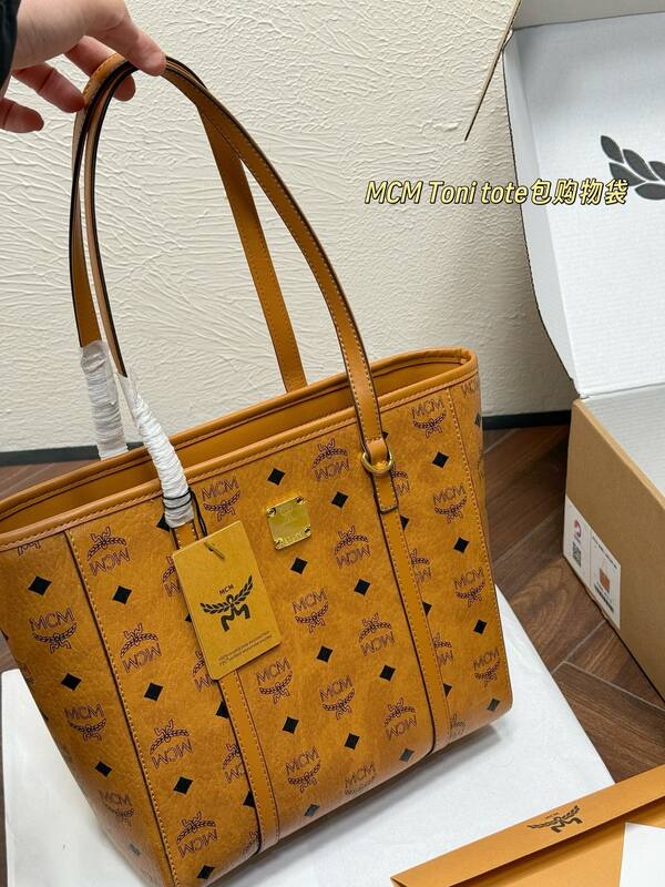 MCM Toni Visetos shoulder bag — AAA Quality Replica