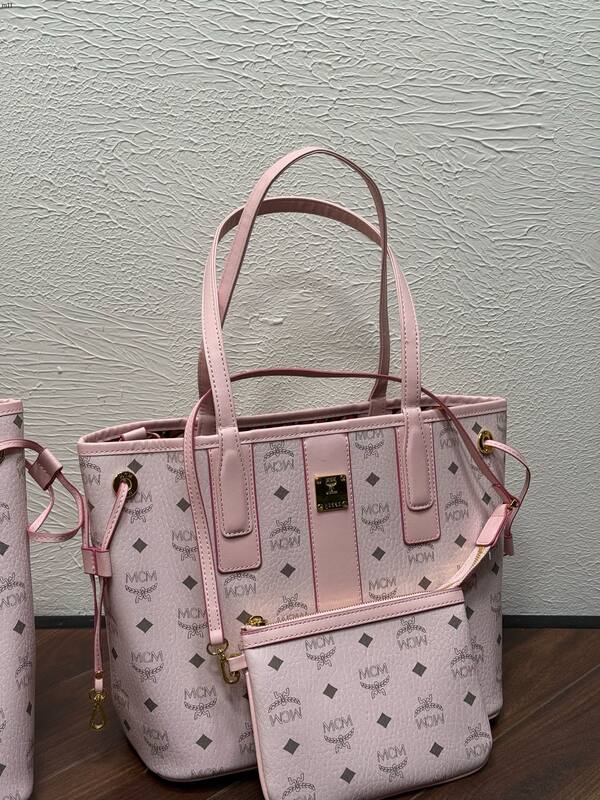 MCM Toni Visetos shoulder bag — Top Quality Replica