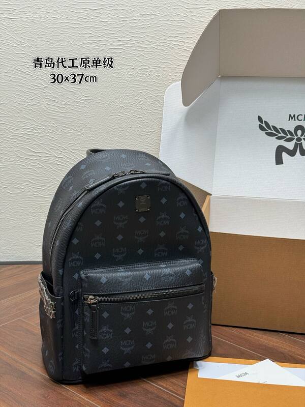 MCM Stark Black Visetos backpack — 1:1 Replica