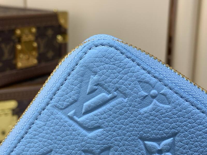Louis Vuitton M27715 Blue everyday — Top Quality Replica