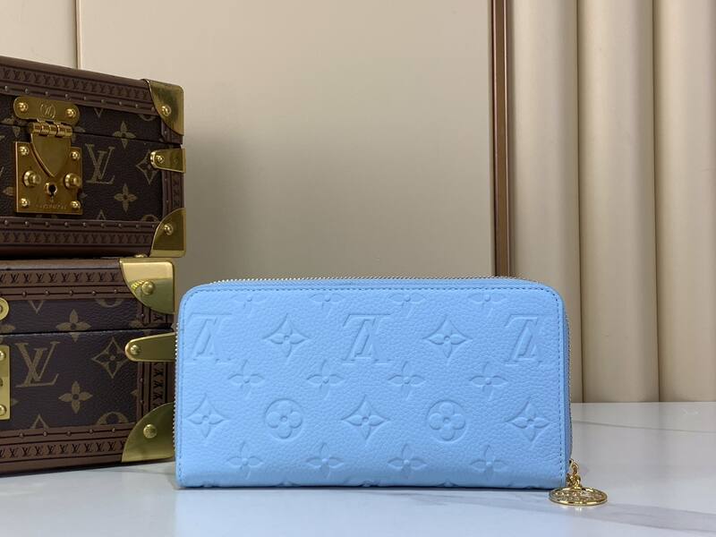 Louis Vuitton M27715 Blue everyday — Top Quality Replica
