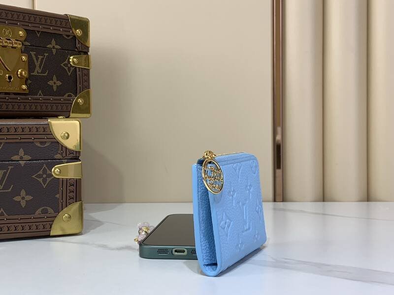 Louis Vuitton Noa Compact Light Blue Monogram Empreinte Compact everyday — AAA Quality Replica