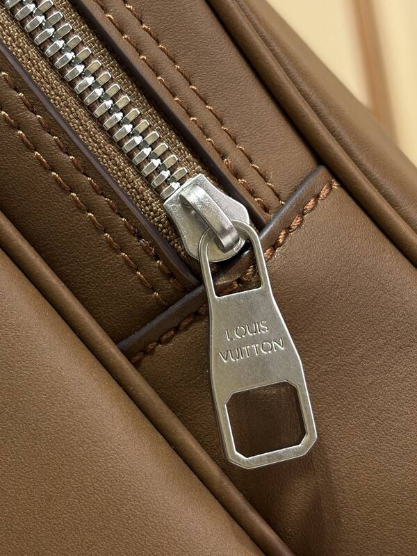 Louis Vuitton M27999 Brown XL travel — AAA Quality Replica