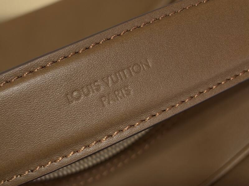 Louis Vuitton M27999 Brown XL travel — AAA Quality Replica