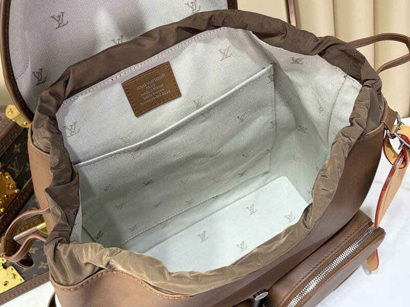 Louis Vuitton Montsouris Cargo Brown leather backpack — AAA Quality Replica