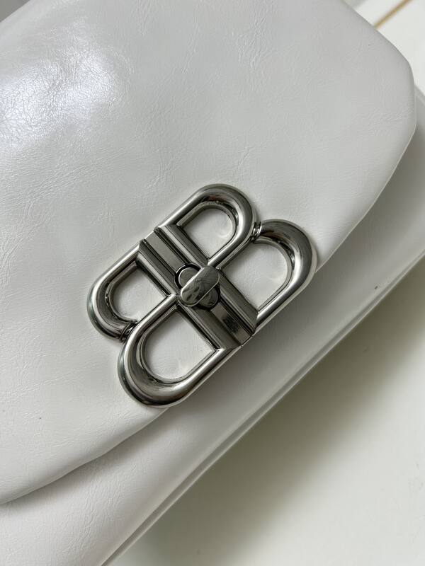 Balenciaga White 24x18x10cm shoulder — 1:1 Replica