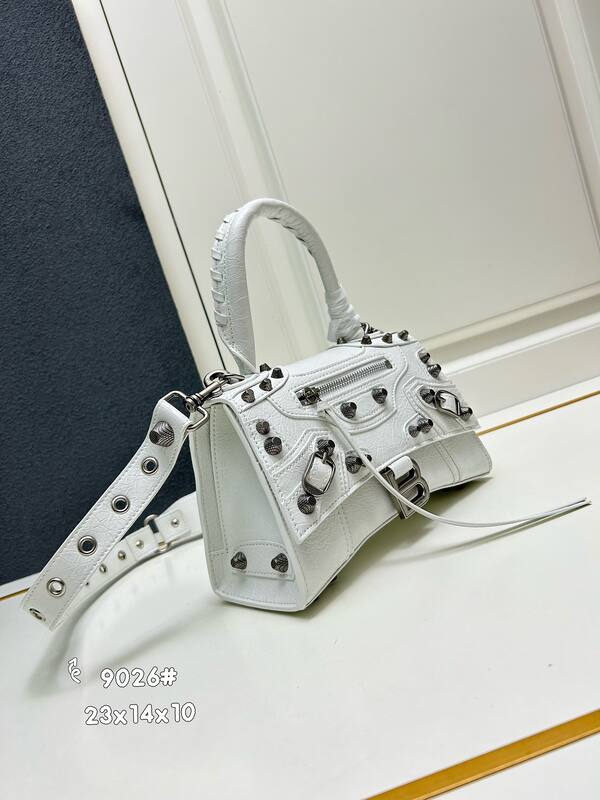 Balenciaga Hourglass White cracked leather with gunmetal studs 23x14x10cm crossbody — 1:1 Replica