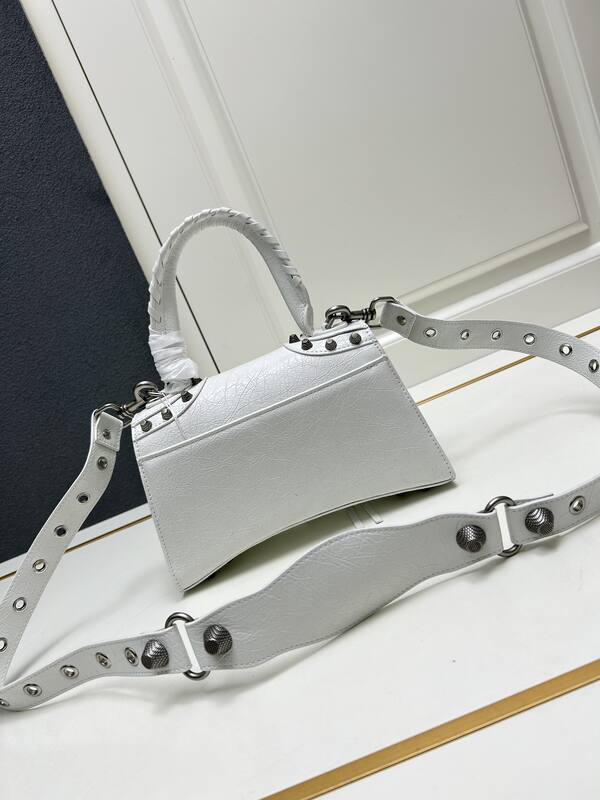Balenciaga Hourglass White cracked leather with gunmetal studs 23x14x10cm crossbody — 1:1 Replica