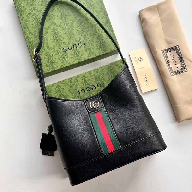 Gucci Black shoulder — Premium Replica