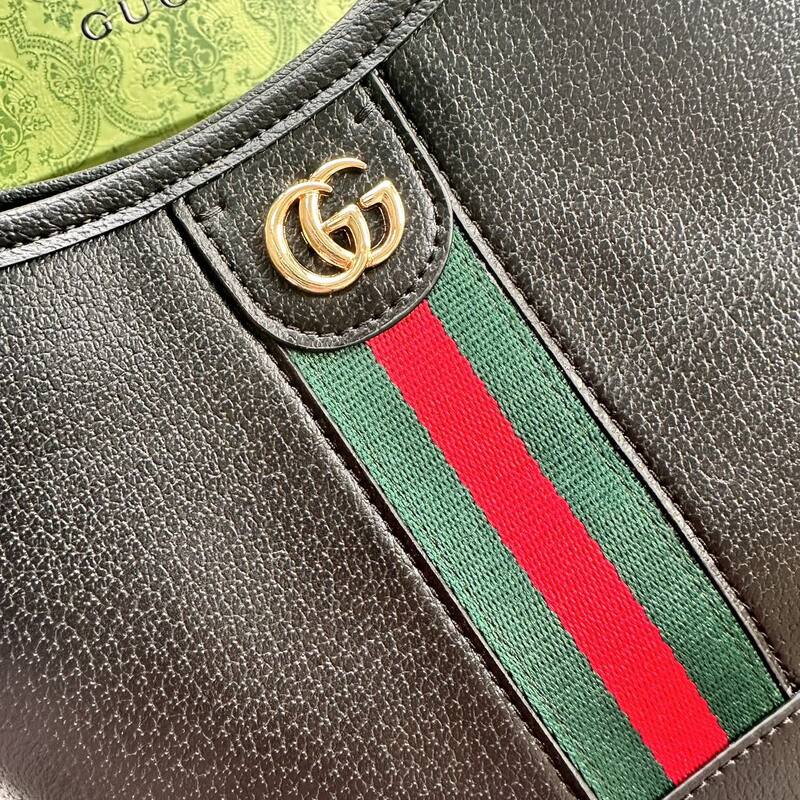 Gucci Black shoulder — Premium Replica