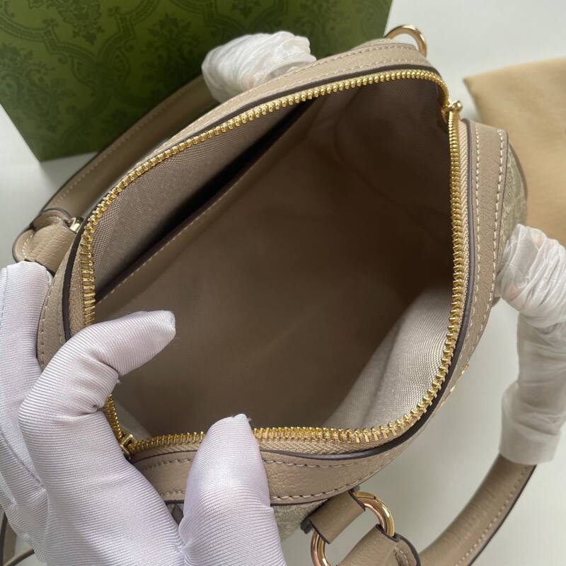 Gucci Beige GG Supreme with Web stripe crossbody — Top Quality Replica