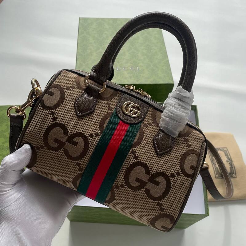 Gucci Beige Ebony GG Supreme mini crossbody — AAA Quality Replica