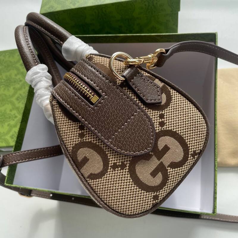 Gucci Beige Ebony GG Supreme mini crossbody — AAA Quality Replica