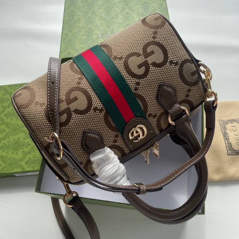 Gucci Beige Ebony GG Supreme mini crossbody — AAA Quality Replica