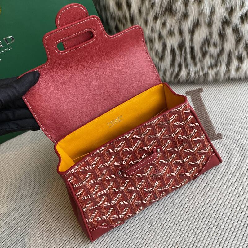 Goyard Red shoulder bag — Top Quality Replica