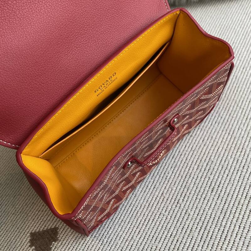 Goyard Red shoulder bag — Top Quality Replica