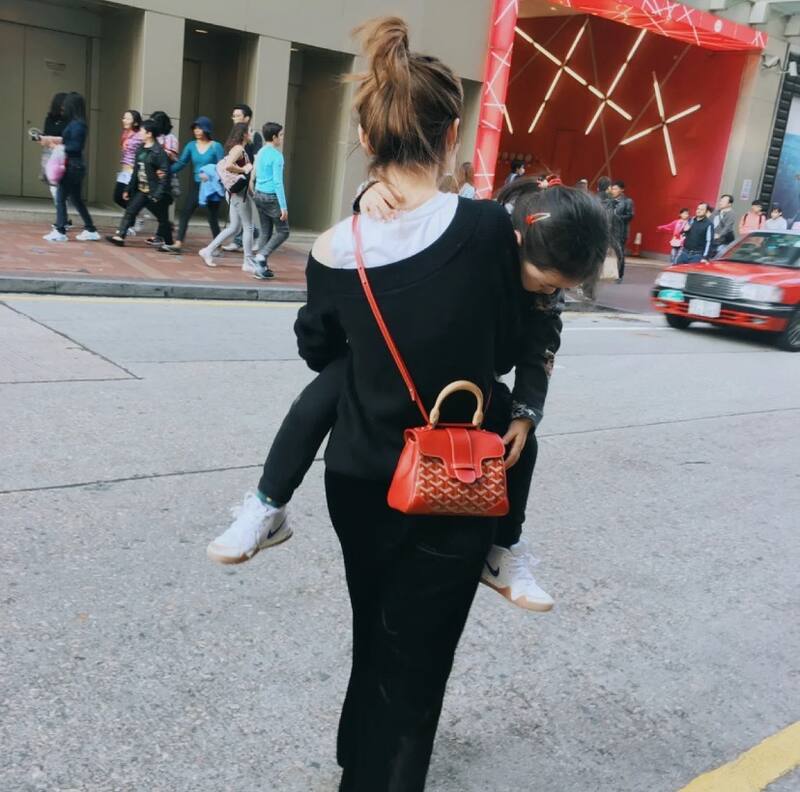 Goyard Red shoulder bag — 1:1 Replica