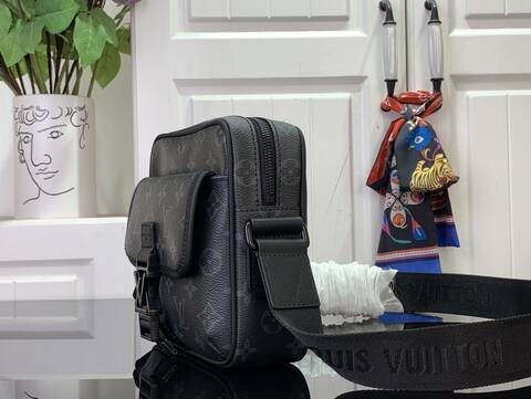 Louis Vuitton Getaway Black Monogram crossbody 1 1 Replica