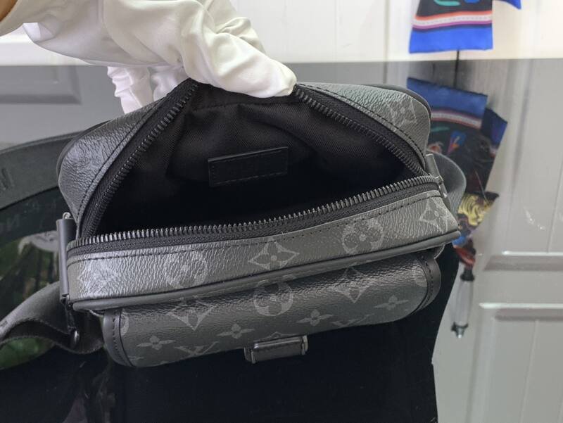 Louis Vuitton Getaway Black Monogram crossbody — 1:1 Replica
