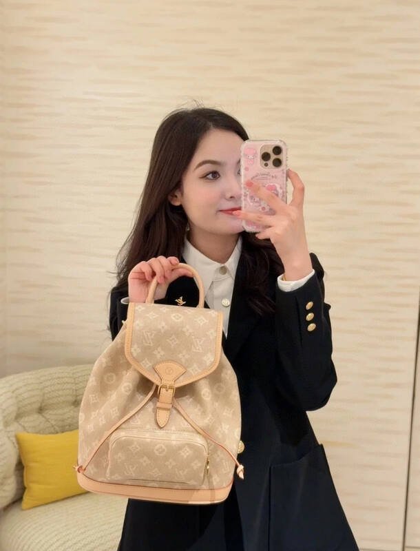 Louis Vuitton Mini Palm Springs Beige Monogram mini everyday — AAA Quality Replica
